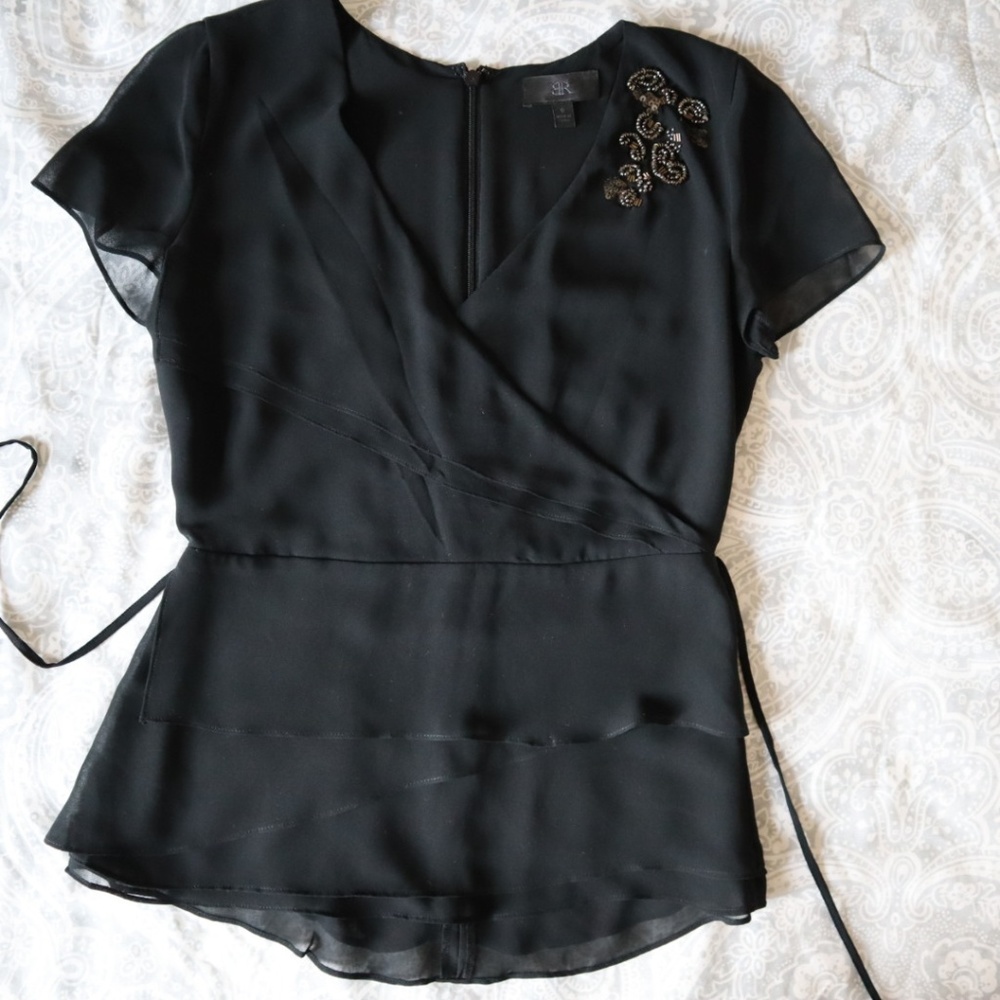 Banana Republic Luxe V-neck Dressy top